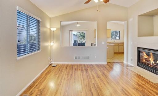 Beautiful single-family home in Falcons Nest! Available Late-October – photo 1