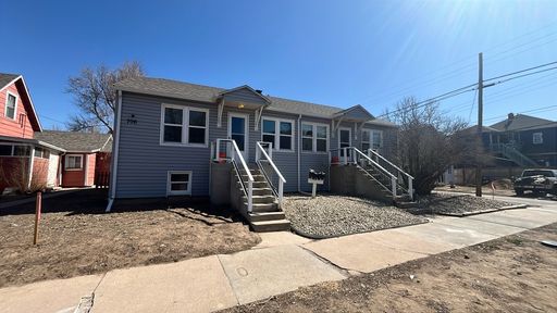 AVAILABLE NOW!!! Charming 1-Bedroom Apartment in Greeley. Rent includes Water, Sewer, Trash, and Gas. – photo 1