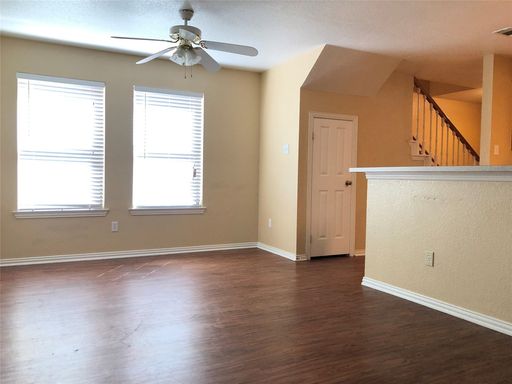 Charming 4-bedroom home in the heart of Fort Worth! Available to tour! 2 Weeks free rent!! – photo 1