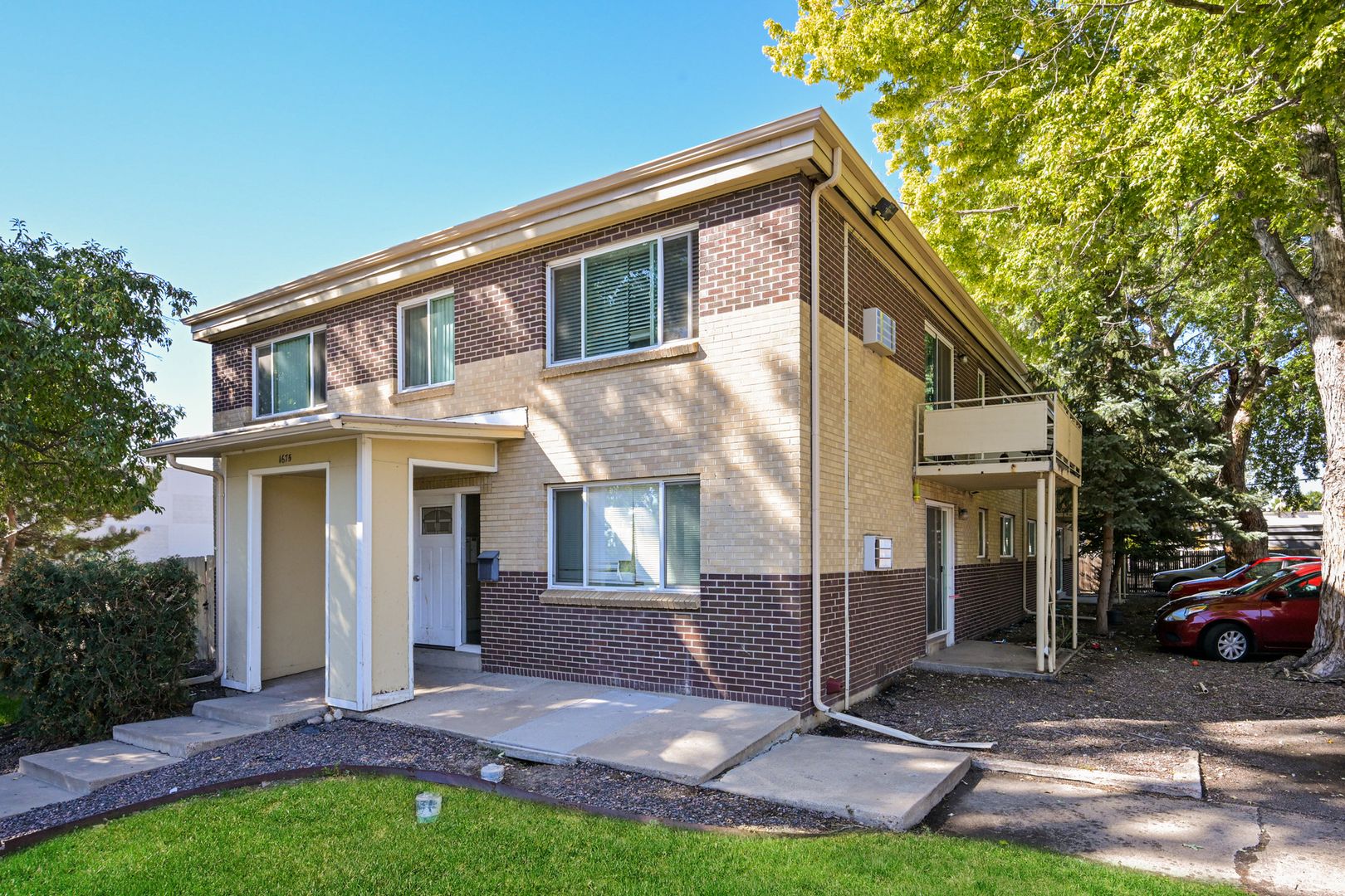 Lakewood Apartment: 1675 N Upham Street