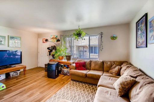 Save $1595! Beautiful 3BR Apartment Close to Stanley Marketplace and Montview Park! Available August 2026! – photo 1