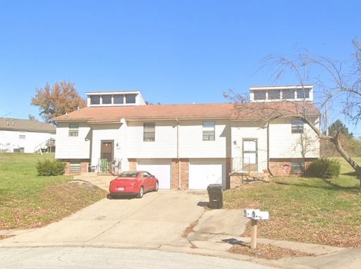 Coming Soon! Duplex in Independence ~ Tours available in August! – photo 1
