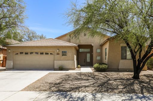 BEAUTIFUL 3 BEDROOM – photo 1