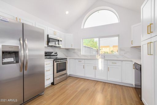 Beautiful 2 Bed / 2 Bath Casita – photo 1