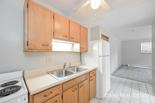 Available now, Just Blocks from Lowry Park & ACC Lowry Campus – photo 1
