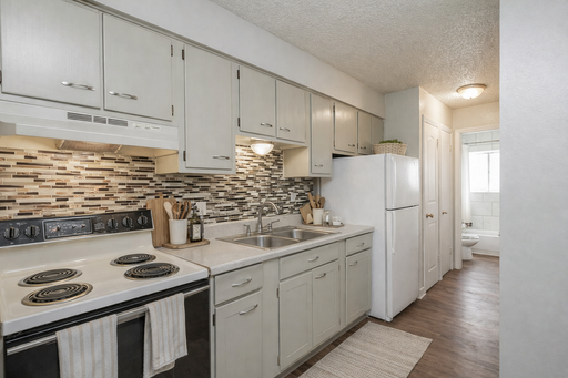 West Side Colorado Springs ~ With $1,000 Gift Card! – photo 1