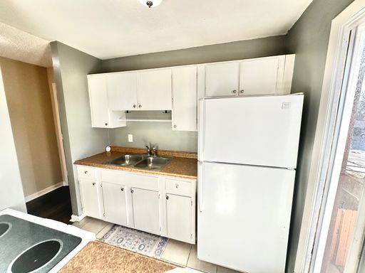 New to Market with $1,000 Gift Card! – photo 1