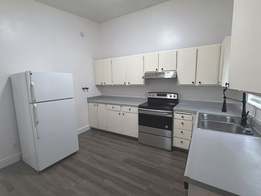 Charming 2-Bedroom Apartment in the Heart of Midvale! – photo 1