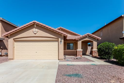 Magnificent 3 Bed/2 Bath Single Level home located in Avondale featuring Granite Counters and recessed lighting! – photo 1