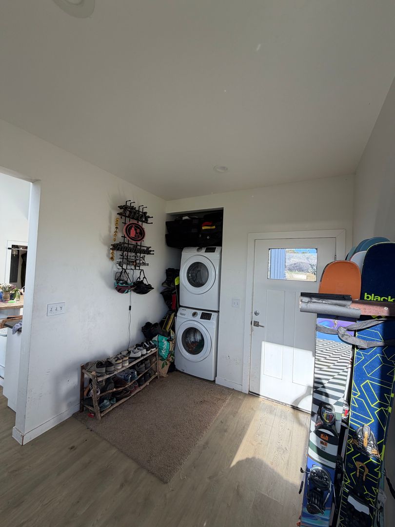 Listing photo
