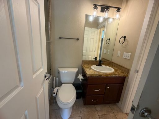 Listing photo thumbnail