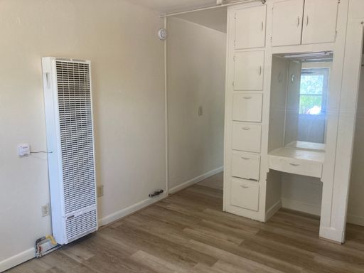 Listing photo thumbnail