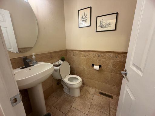 Listing photo thumbnail