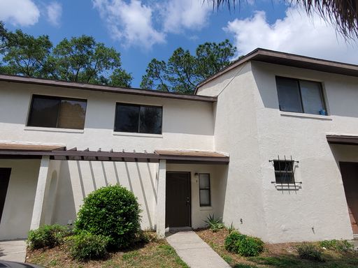 FOR RENT, 2 BED 1.5 BATH CONDO – photo 1
