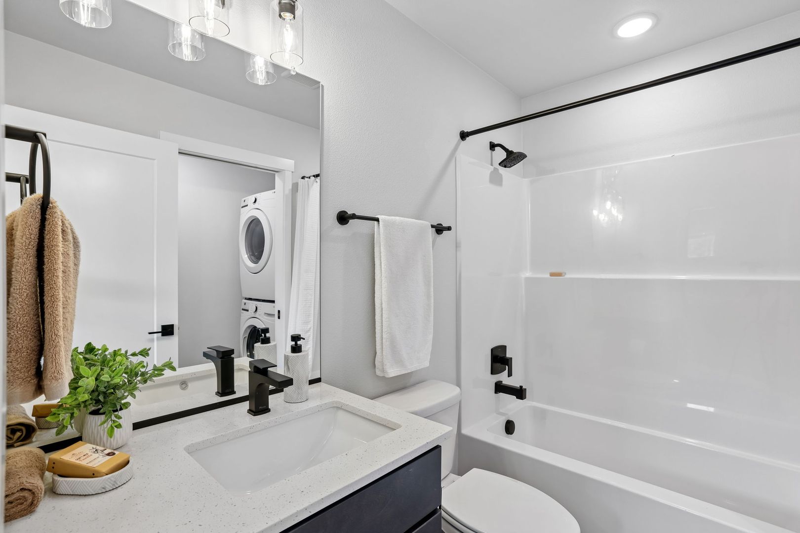 Obsidian Heights 21 of 23