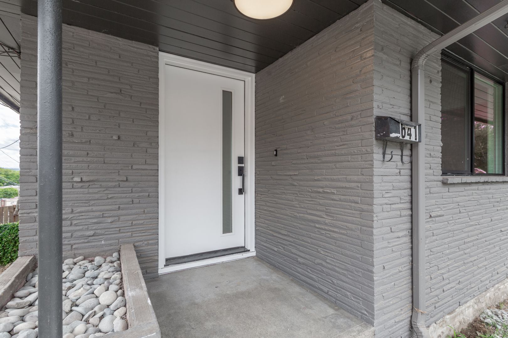 Camas Multiplex: 641 NE Dallas St