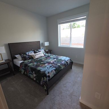 6807 NE 15th Ct, Unit B – photo 1