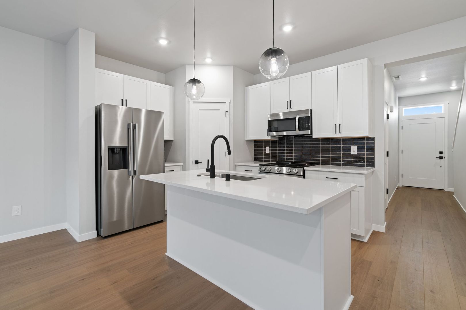 Vancouver Townhome: NE 47 Ct.