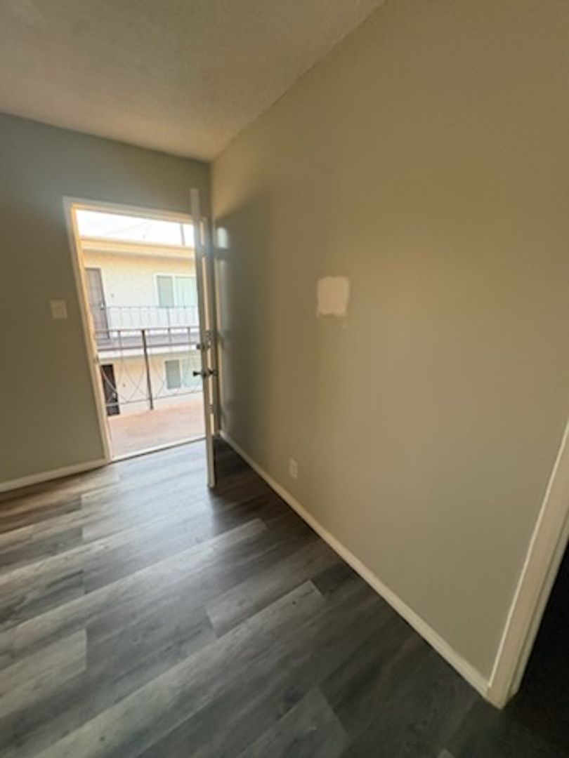 NORWALK Apartment: 12705 KALNOR AVE.