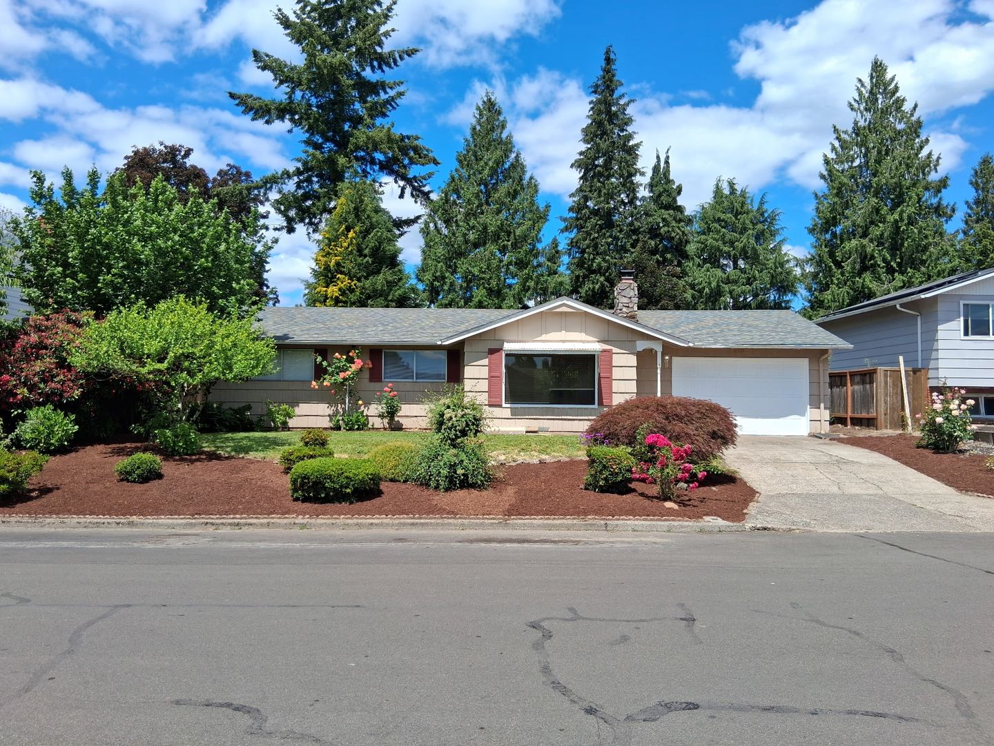 Portland House: 6515 SE Aspen St