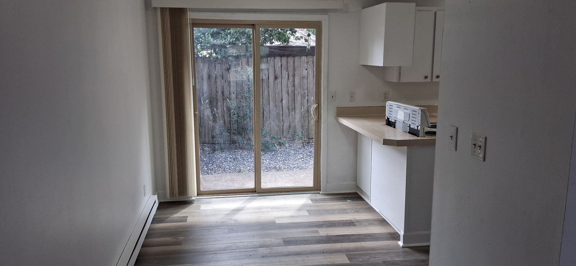 Portland Apartment: 637-671 SE 190th Ave