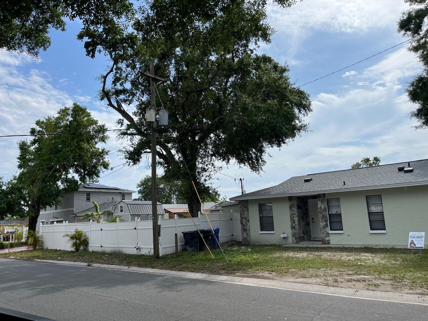 Tampa House: 3802 W. Hamilton Ave