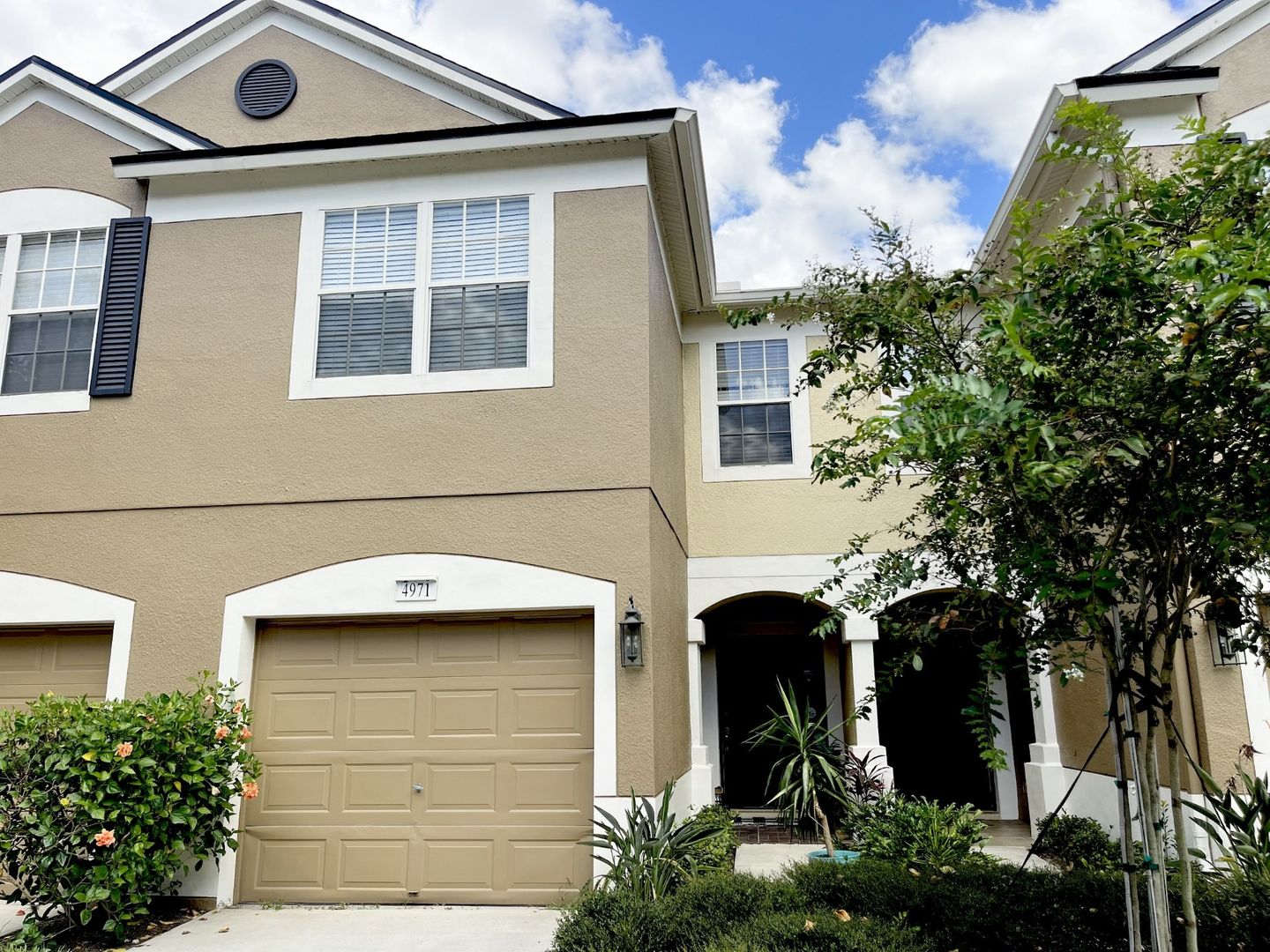 Riverview Townhome: 4971 Pond Ridge Rd