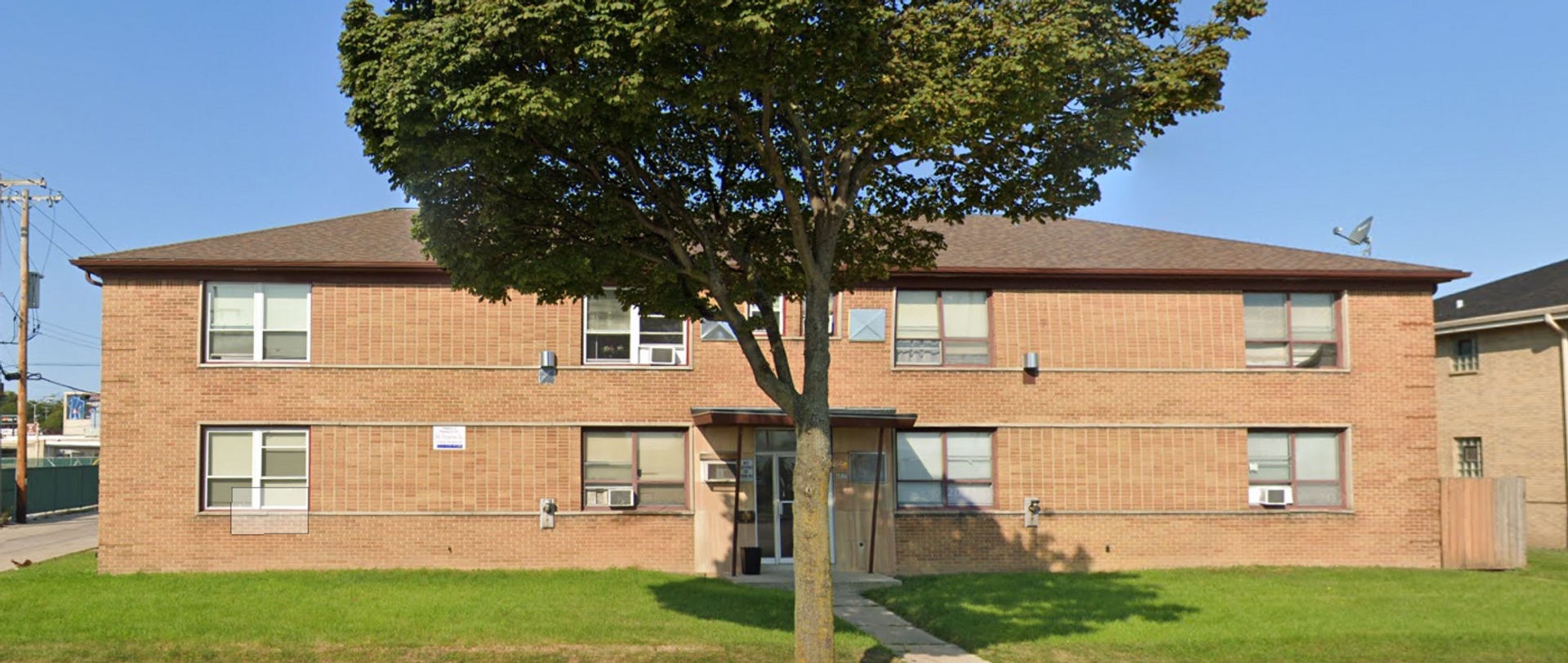 Milwaukee Apartment: 4025 N 60th Street