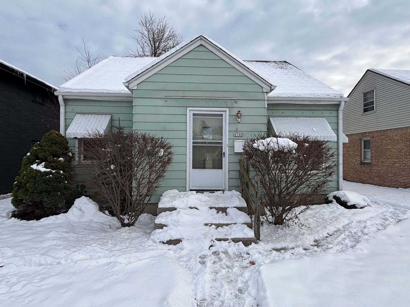 Milwaukee House: 4548 N 76th Street