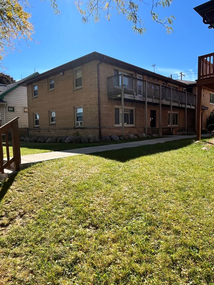Milwaukee Apartment: 8219 W. Appleton Ave.