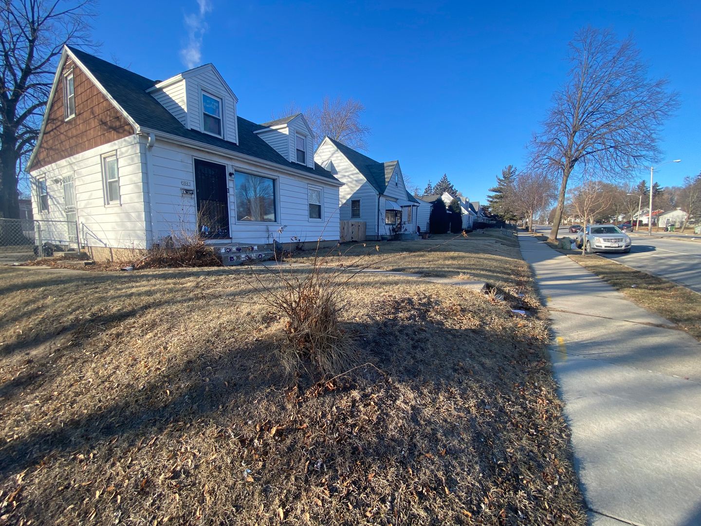 Milwaukee House: 5003 N 51