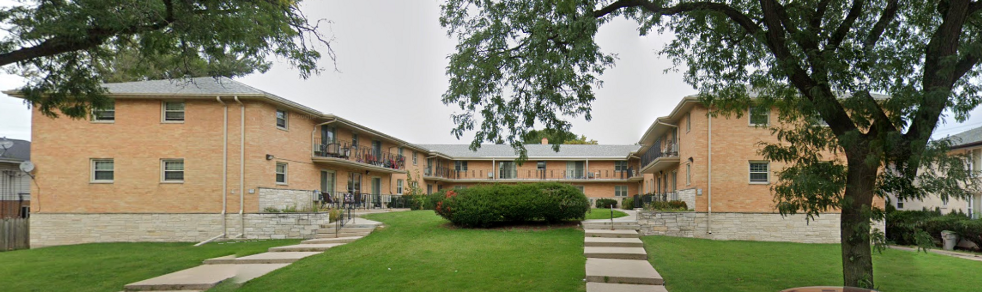 Milwaukee Apartment: 8550 W. Appleton Ave.