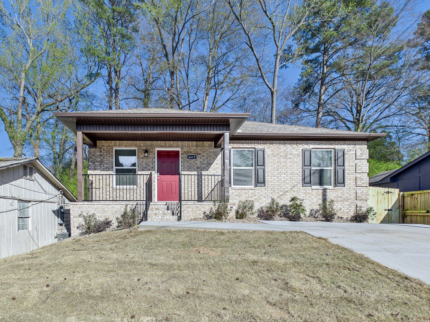 Little Rock House: 4619 Foster Street