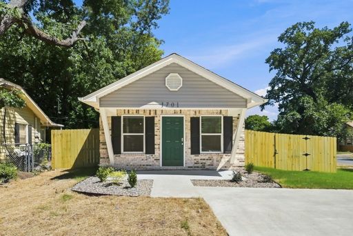 1701 W. Long 17th Street | 4 Bedrooms | 2 Bathrooms *** Brand New Construction!!! *** – photo 1