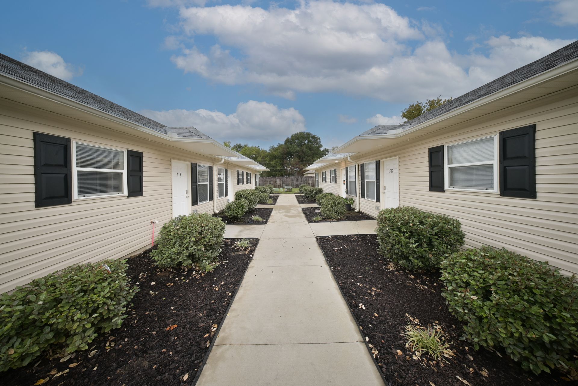 314 Austin Oaks Drive | 2 Bedrooms | 1 Bathroom *** 1/2 Off First Month's Rent!!! ***
