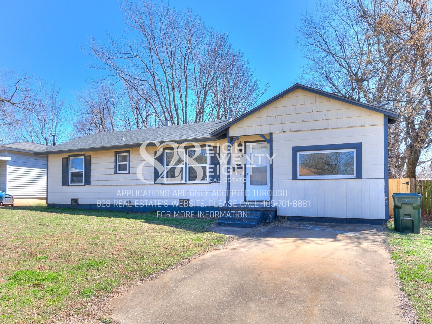 Midwest City House: '1004 Holly Drive