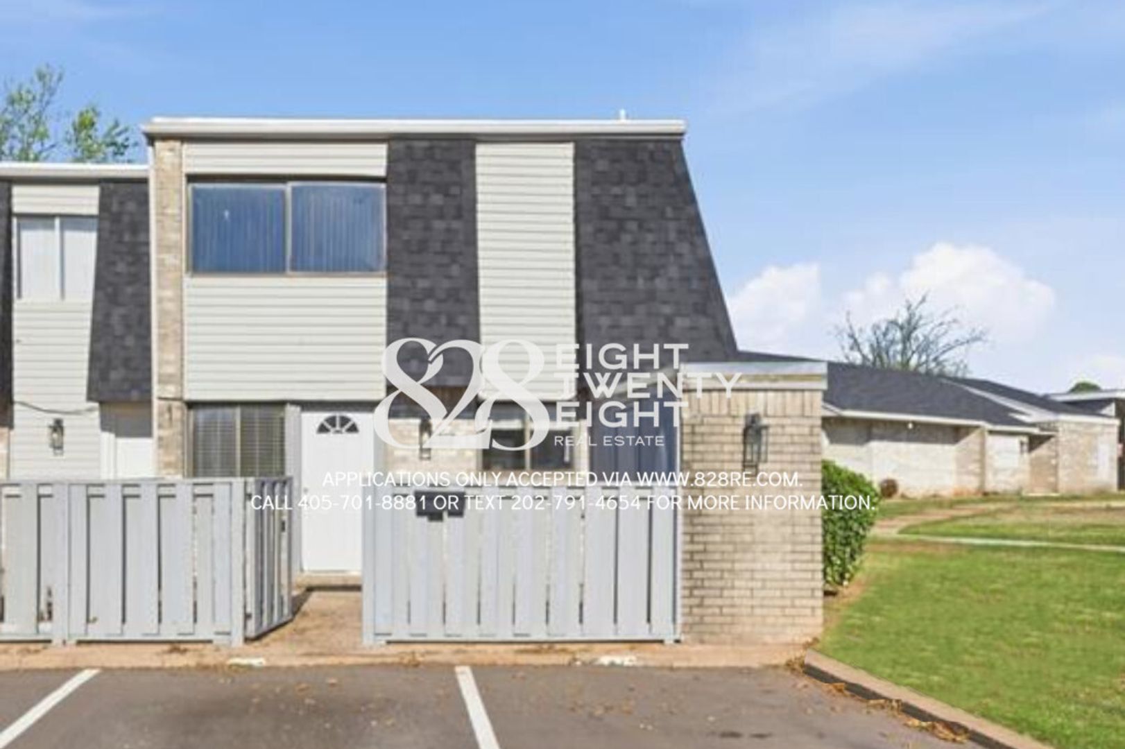 Norman House: 1612 Claudia Dr