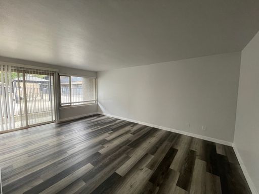 Renovated 1-Bed in Burien! – photo 1