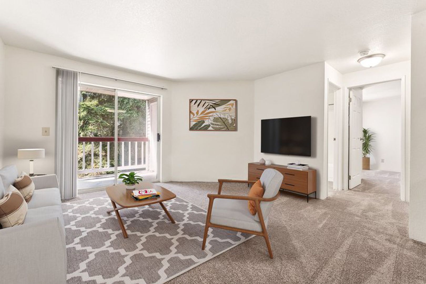 Burien Apartment: 327 S 177th Pl