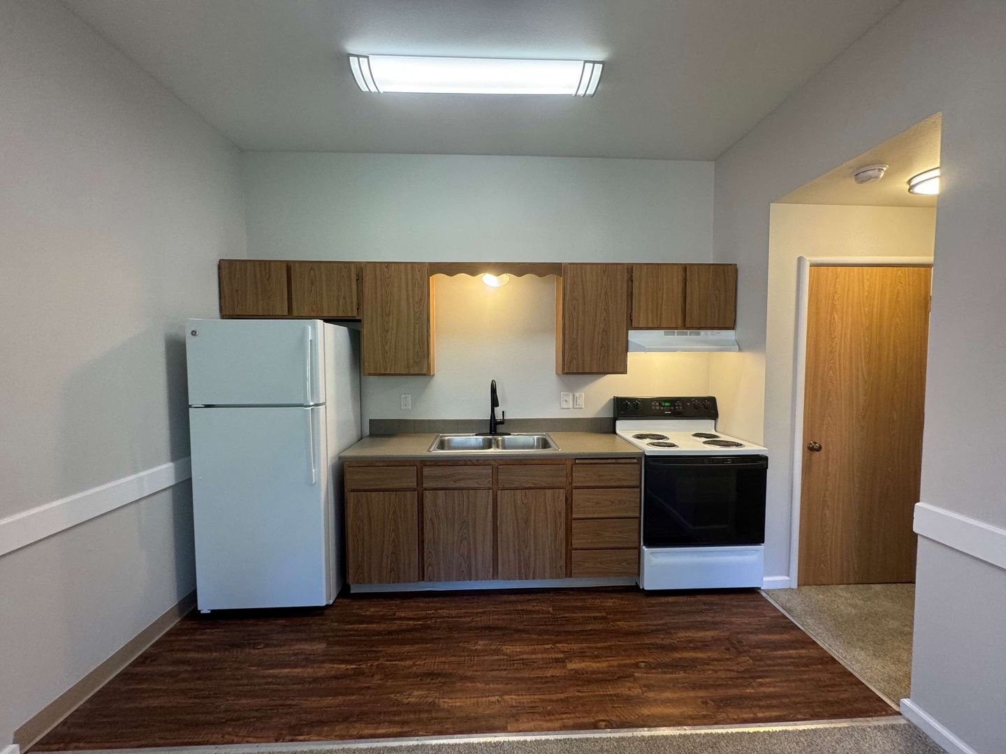 Spokane Apartment: 3915 W Randolph Road