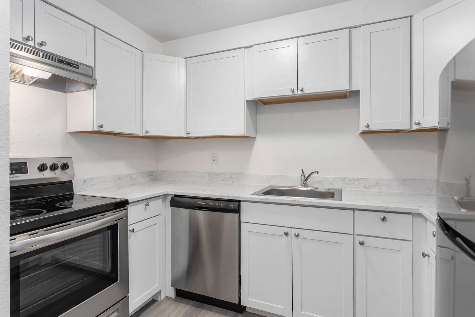 Bellingham Apartment: 621 32nd St