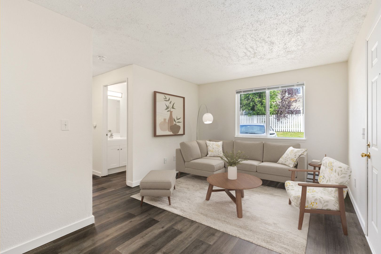 Bellingham Apartment: 621 32nd St