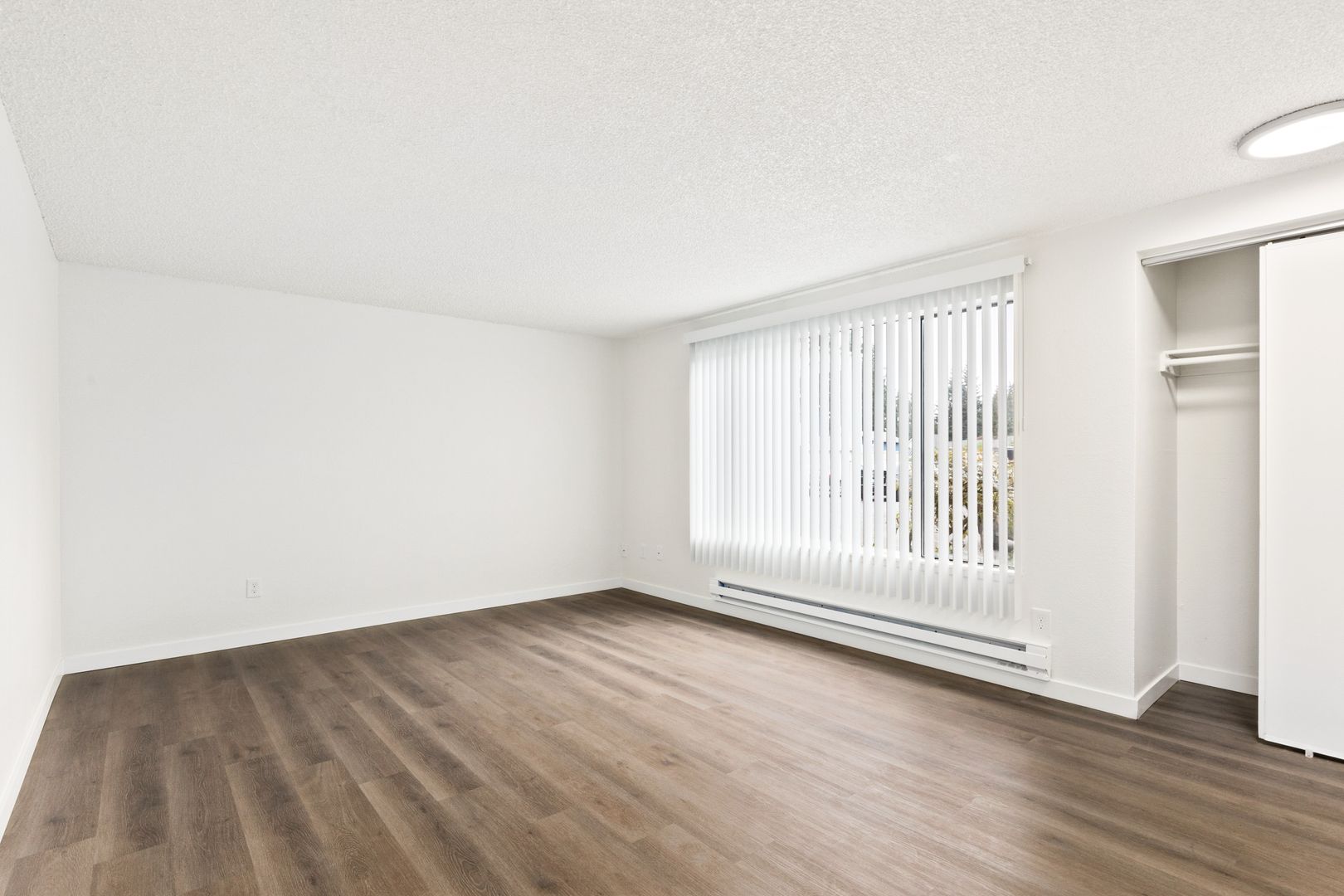 Arlington Apartment: 17313 Smokey Point Blvd