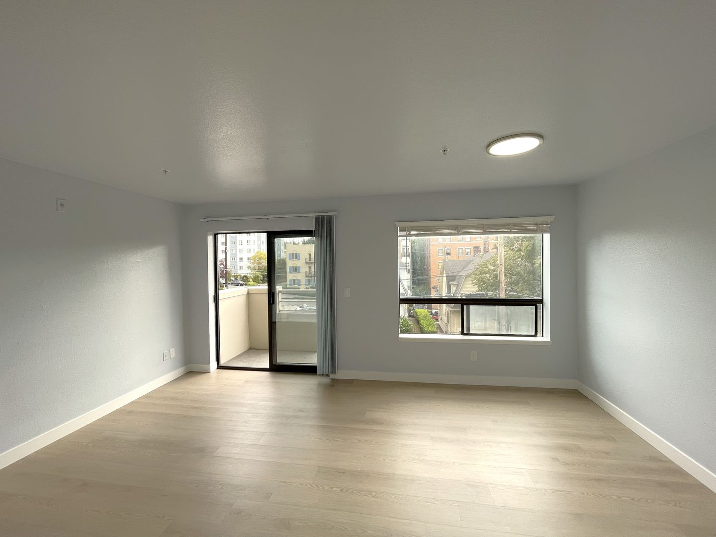 Seattle Apartment: 601 E Denny Way