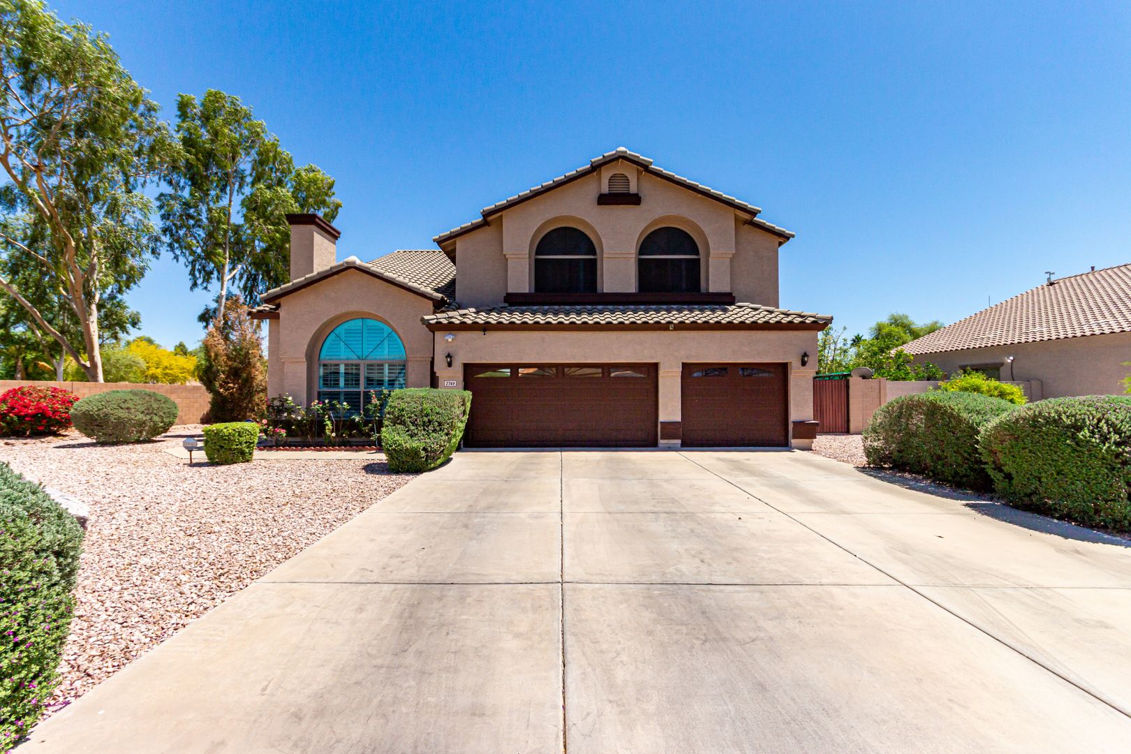 Gilbert House: 2749 S Birch St