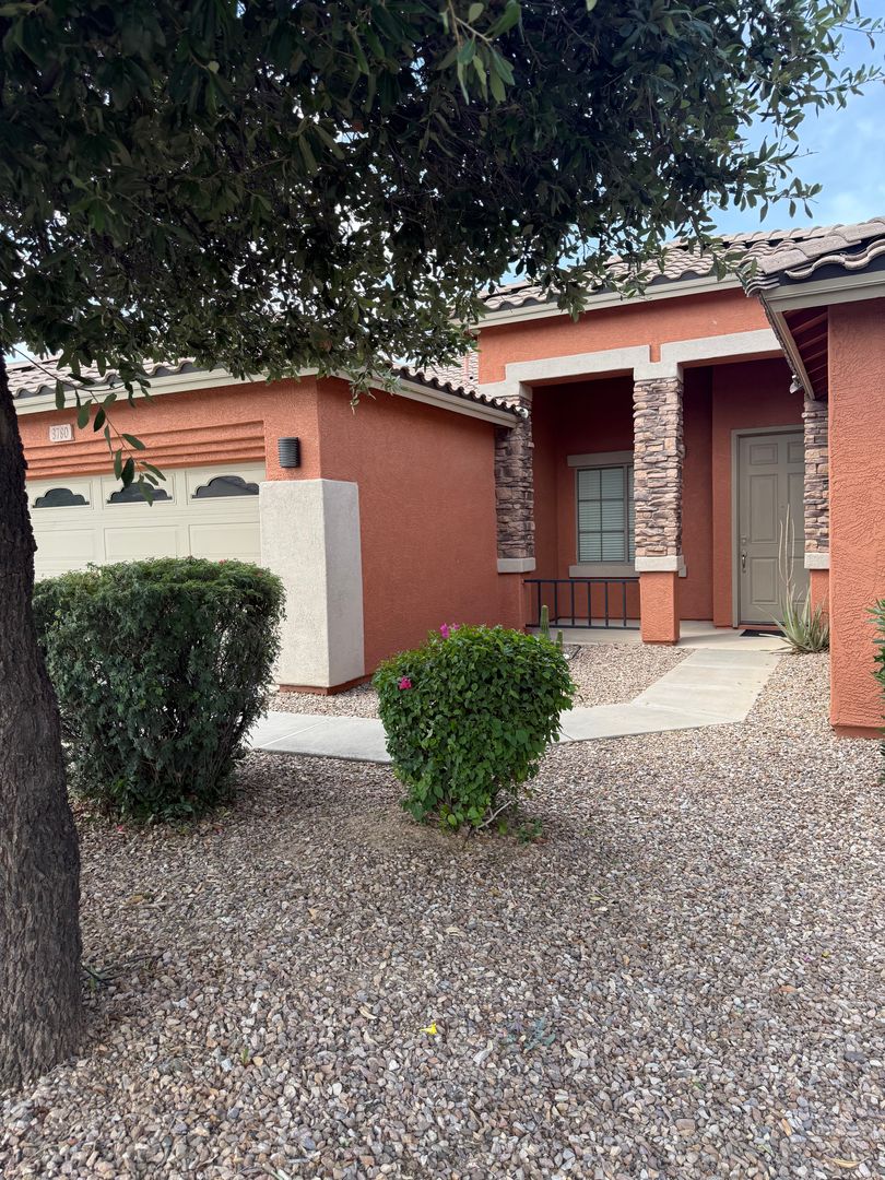 Chandler House: 3780 S Salt Cedar St