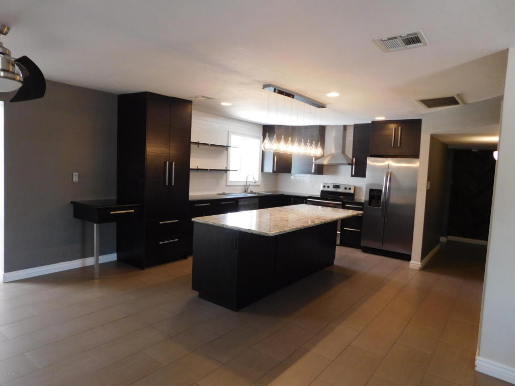 Scottsdale House: 6602 E Lewis Ave