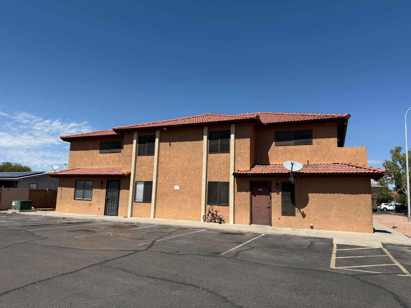 Mesa Apartment: 2650 E. McKellips Rd #124