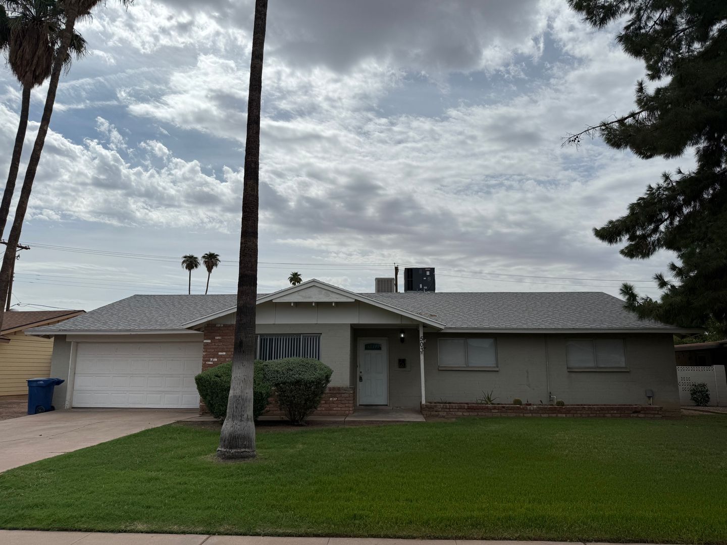 Tempe House: 503 E Loyola Dr