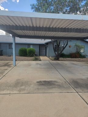 2BR 2BA Condo ready for move in! – photo 1